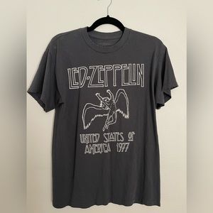Led Zeppelin band tshirt